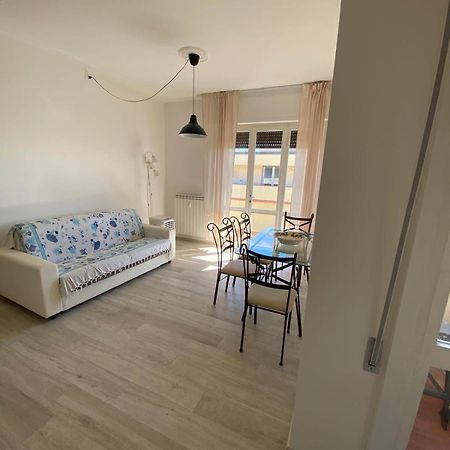 Casa Susy Apartman Viareggio Kültér fotó